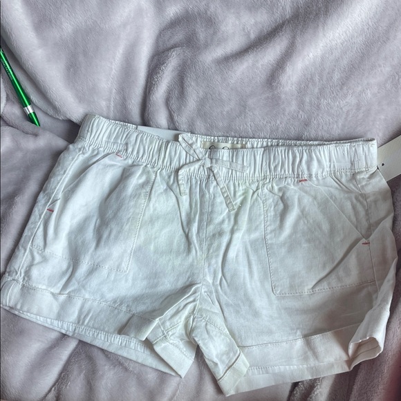 Jessica Simpson Kids' Cream Shorts - Picture 1 of 4